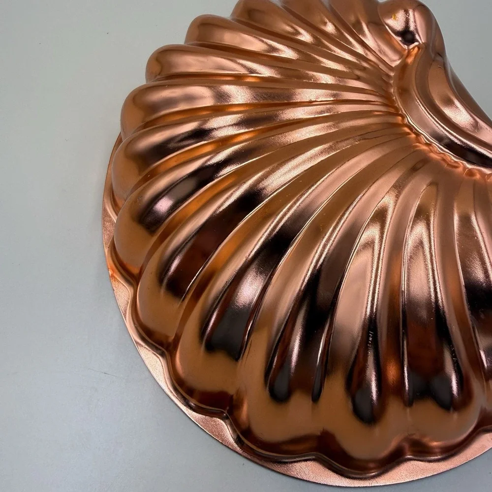Vintage Wearever 6 Cup 2990 Aluminum Copper Tone Shell Mold Jello Gelatin Oval